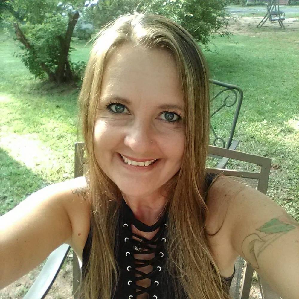 Meet your Posher, Petrina